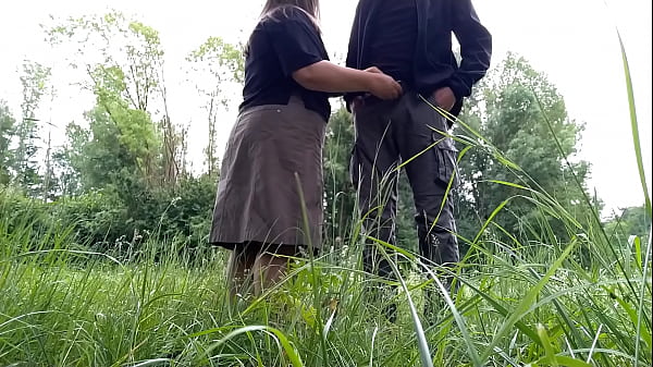 Sexy BBW Hot Mouth Sucks Stranger's Cock After Pissing and Mutual Masturbation Outdoors – Free HD Porn Video