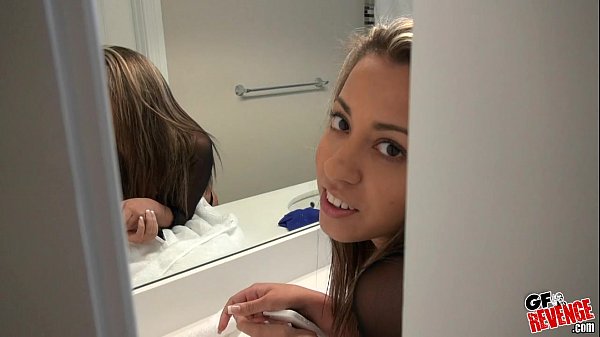GF r. - Teen Sophia makes a porn sextape