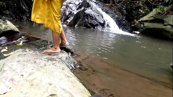 Old aunty was fucked in public while bathing in a pond in the forest – Free HD Porn Video