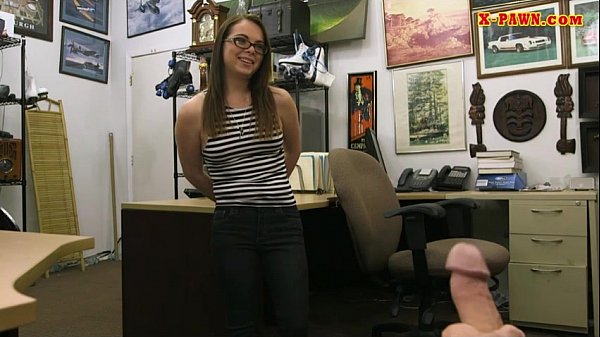 Perky tits babe with glasses railed hard – Free HD Porn Video
