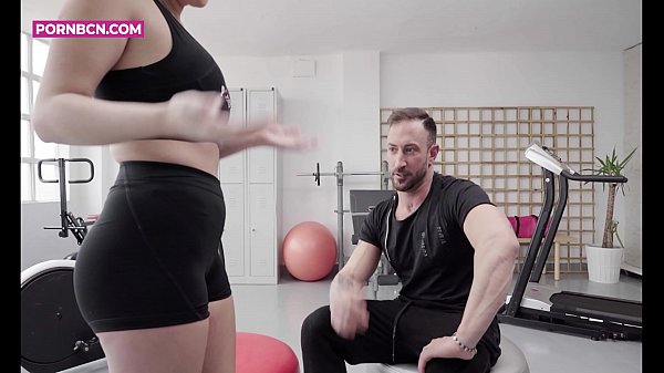 amateur teen latina busty with big ass and big boobs fucking her big cock muscled personal trainer 4K – Free HD Porn Video