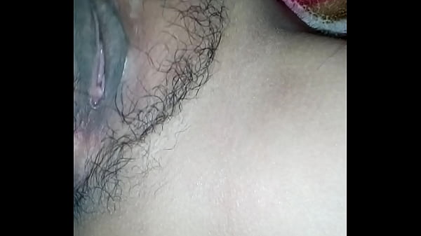 Husband playing with cans, wife vegetarian – Free HD Porn Video