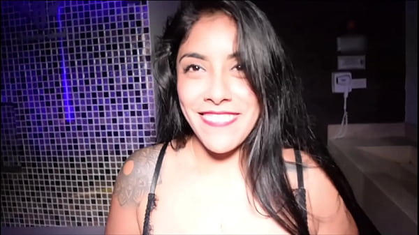 Hotwifealeandrade