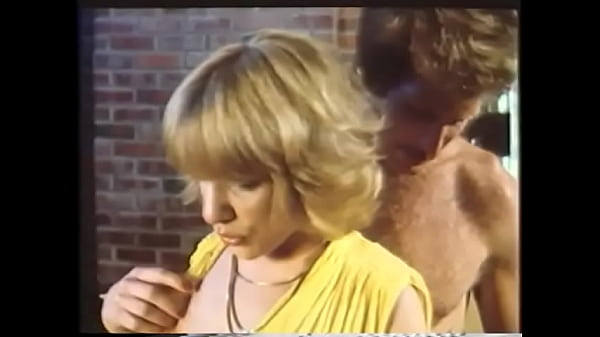 Legendary classical porn hero Paul Thomas allows cute fair-haired girl in yellow dress to feel his huge schloeng polishing her tight velvet  shithole – Free HD Porn Video