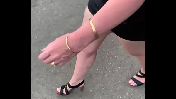 Black mini skirt – Free HD Porn Video