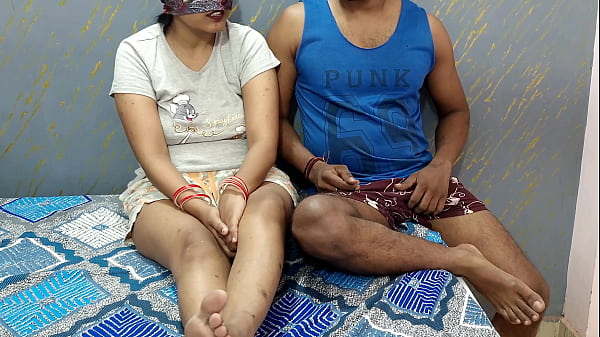 Young Bhabhi made me drink her boobs juice in the heat, desi hindi audio sex