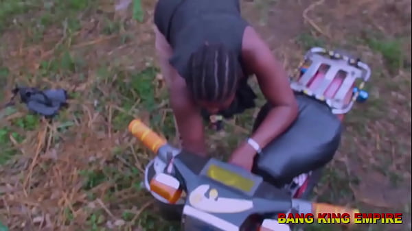 AN AFRICAN EBONY WIFE GOT FUCKED IN A LOCAL GHETTO AREA - HardCore BBC Sex – Free HD Porn Video