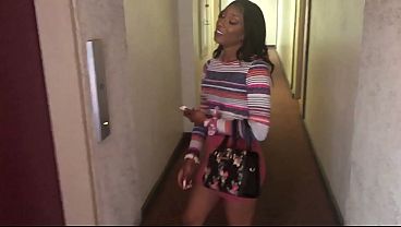 BBC Stallion Rome Major Fucks Insatiable Sizi Sez Deep Throat! – Free HD Porn Video