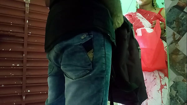 zomato boy who came to deliver food was tricked and got xxx pussy fucked – Free HD Porn Video