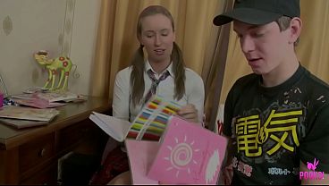 Milo P Gets Handjob From Kathleen D Before A Massive Cumshot!