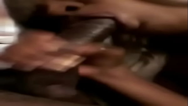 Ebony amateur using nice lips to milk bbc