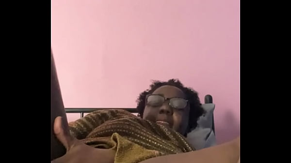 solo ebony horny girl