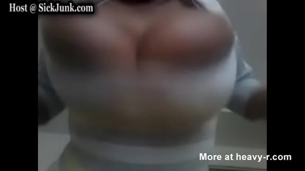 Big bouncing black tits – Free HD Porn Video