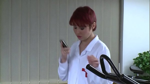The nurse is fucked in the ambulance – Free HD Porn Video