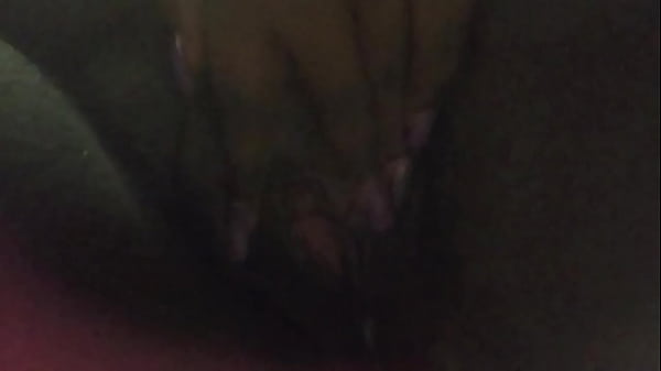 ghetto bitch playing with pussy