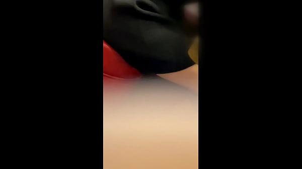 [The girl with a ponytail and beautiful neckline and legs] Sneak a peek inside her skirt when she gets on the train. She was ejaculated on her buttocks.... – Free HD Porn Video