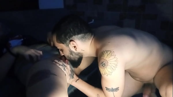 3 in the morning and lick the pussy of my maid who drives me crazy because she cleans the house in panties