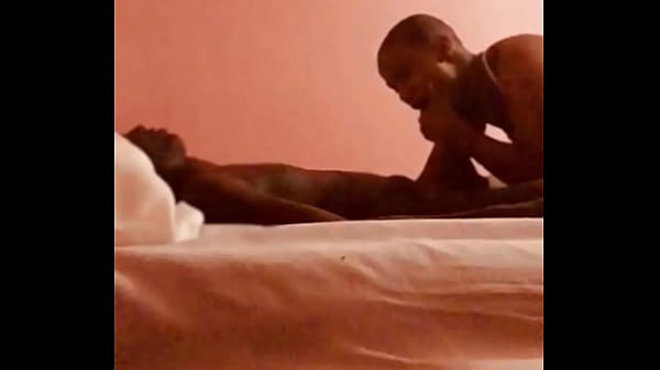 Sexy ebony milf