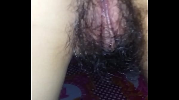 The girl with pink cunt is very delicious