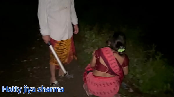 Outdoor Village Sex women fucked with owner in hindi clear audio full HD Indian porn sex – Free HD Porn Video