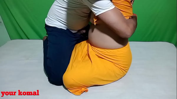 Brother-in-law, your penis is very big but I am enjoying it very much. Komal Bhabhi burst out screaming. – Free HD Porn Video
