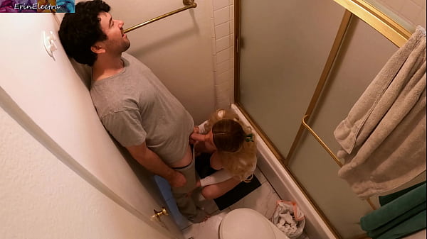 Stepmom and stepson have a secret rendez-vous in the bathroom during a family dinner – Free HD Porn Video