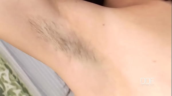 Slap her muffin with your tongue! – Free HD Porn Video