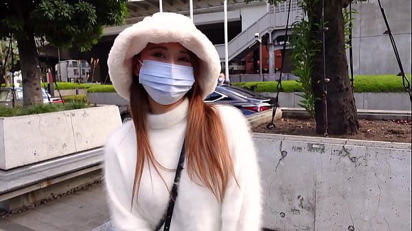 https://bit.ly/33UZAGb The college girl who belongs to martial arts club fucked in missionary. Her waist shaking is leaded me to ejaculation many times. Japanese amateur homemade porn.