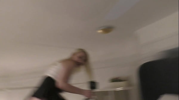 Hot Big Tits Big Ass All Natural College Girl in Porn Casting does a Try On for Socks No Panties with a Miniskirt – Free HD Porn Video