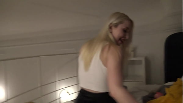Hot Big Tits Big Ass All Natural College Girl in Porn Casting does a Try On for Socks No Panties with a Miniskirt – Free HD Porn Video