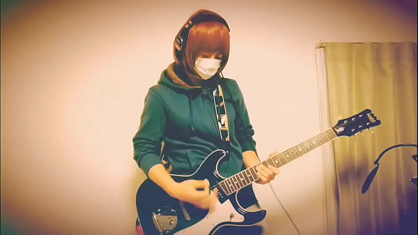 Japanese fuck guitar b.!!!!!!