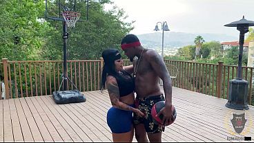 Thick Latina MILF Monica Santhiago Gets Filled Poolside By Rome Major! – Free HD Porn Video