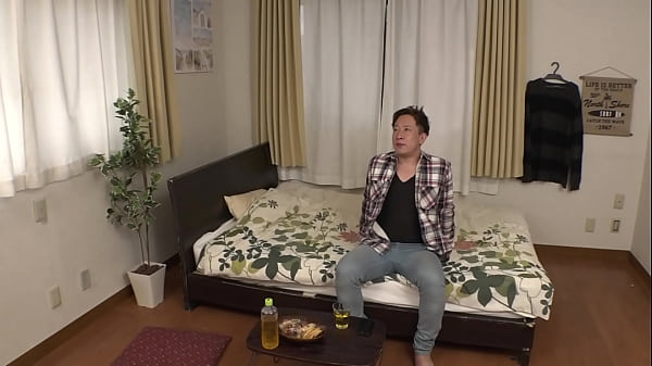 https://bit.ly/3Ae3rtR When I was sneaking a peek at the beautiful FGO cosplayer in the opposite room, She started taking erotic pictures on SNS without noticing my line of sight !? [Part 1] – Free HD Porn Video