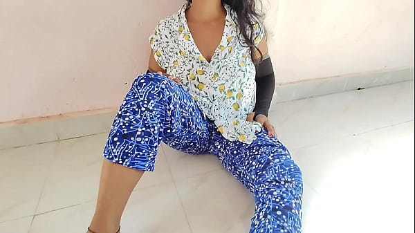 The Marathi aunty next door was greeted with a glass – Free HD Porn Video