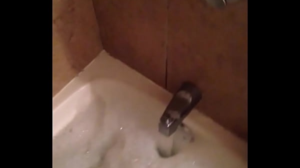 Taking a bath 1/2