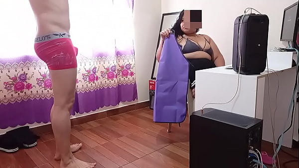 My boss punishes me for working naked because I'm late, she gives me a good blowjob, she has a very big ass and I put it all in her as she asked me to so I'll be late every day – Free HD Porn Video
