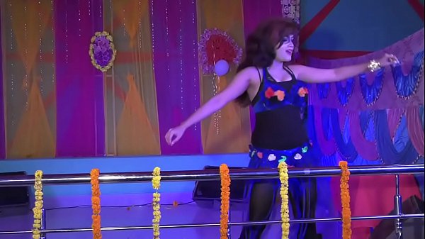 Great dance on bed kare choy choy – Free HD Porn Video