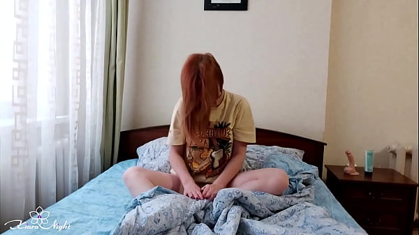 Passionate Housewife Rides on Dildo and Gets Orgasm in the Morning
