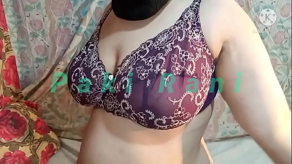 Paki Rani sexy performance on Arabic Remix – Free HD Porn Video