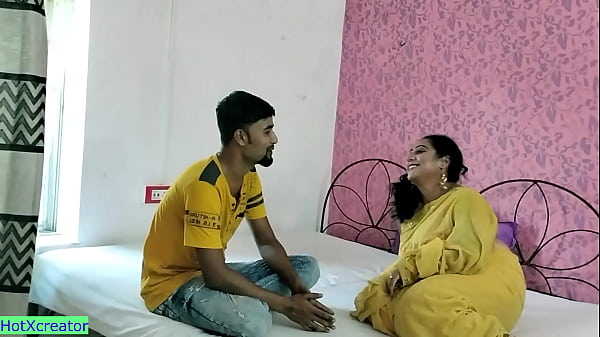 Indian Hot Bhabhi Sex with Unknown Young Boy! Plz Cum Inside – Free HD Porn Video