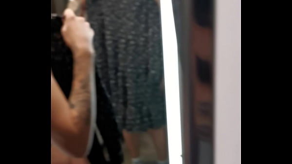 Fucked in the Mouth of a Stranger in the Dressing room of the store!