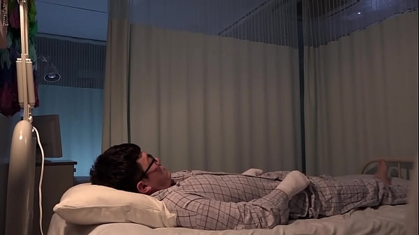 https://bit.ly/3mdO8ev "A real angel!" I can't masturbate because of a broken bone and my dick is at the end of its patience! A beautiful nurse who couldn't see that and was driven by a sense of mission, gently put her hand on my dick. – Free HD Porn Video